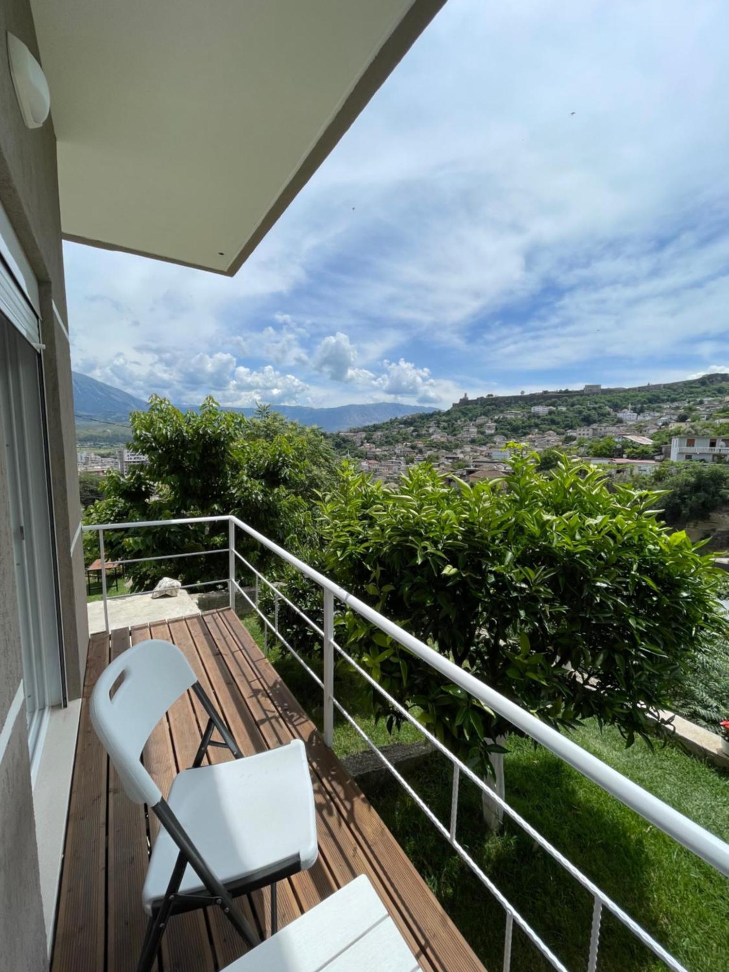 Ilvi Guesthouse Gjirokaster Exterior photo